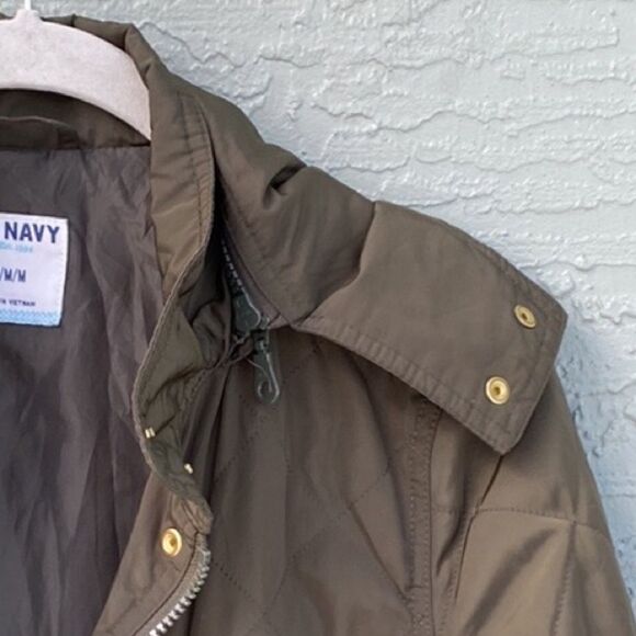 Sz M Old Navy Army Green Puffer Jacket Sz M With Removable Hood - Picture 12 of 13